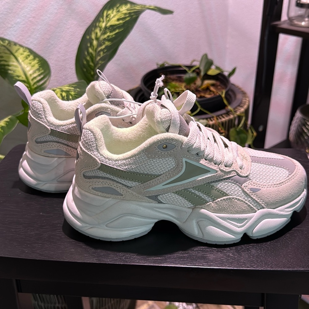 Reebok Chunky Sneakers